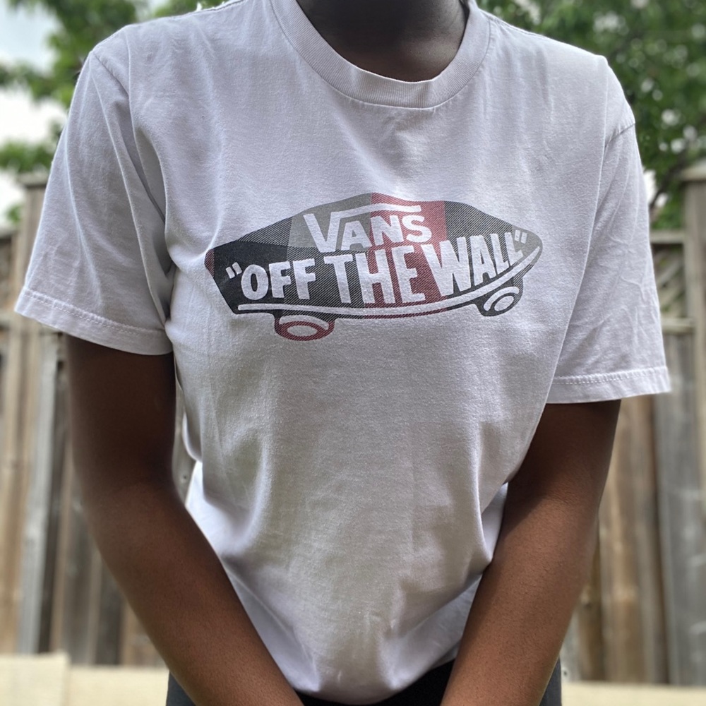 White retro vans T-shirt